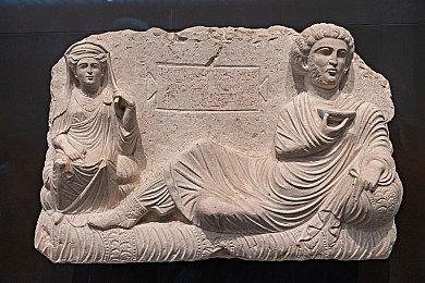 索尼与日本乐队King Gnu合作拍摄PS5奇特广告